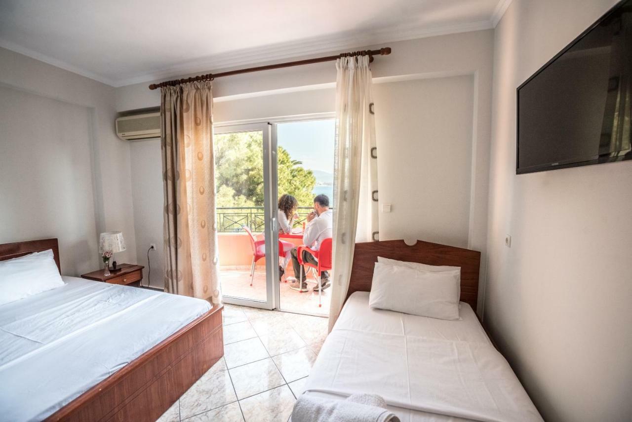 Hotel Klironomi Sarandë Esterno foto