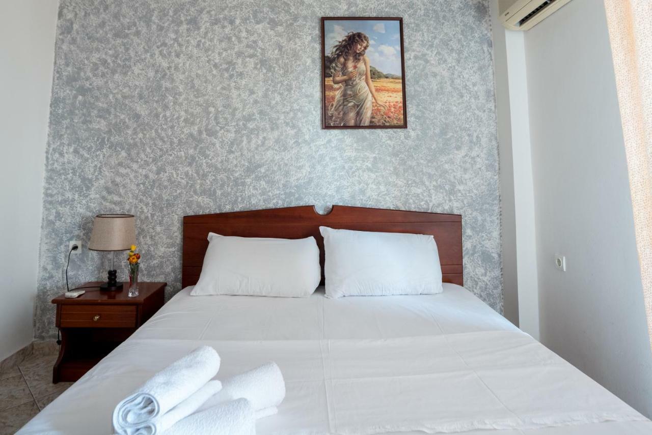 Hotel Klironomi Sarandë Esterno foto
